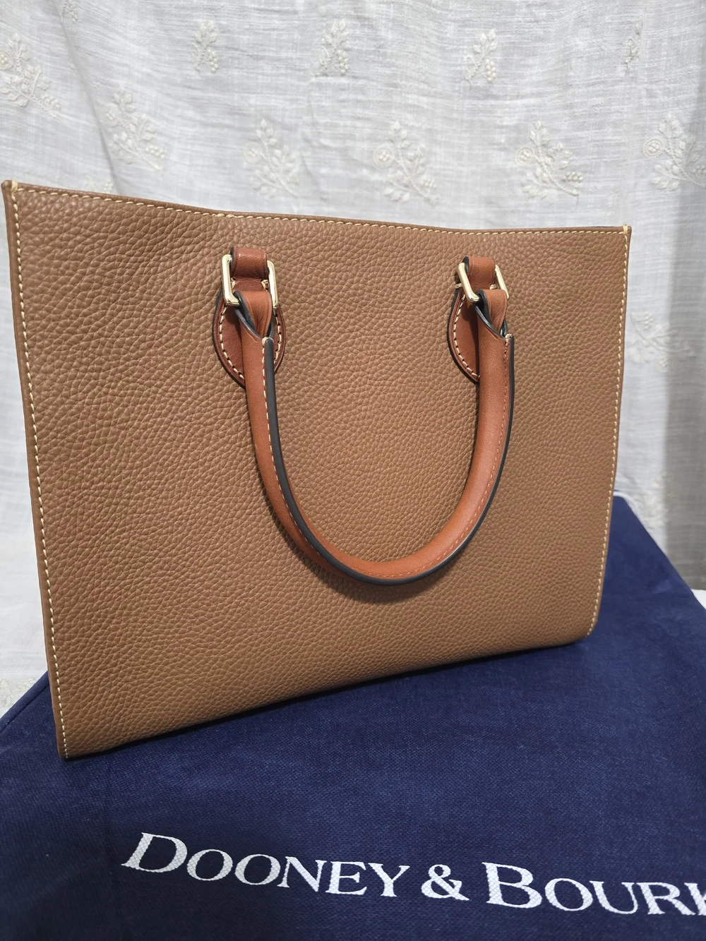 Dooney&Bourke Pebble Grain Leather